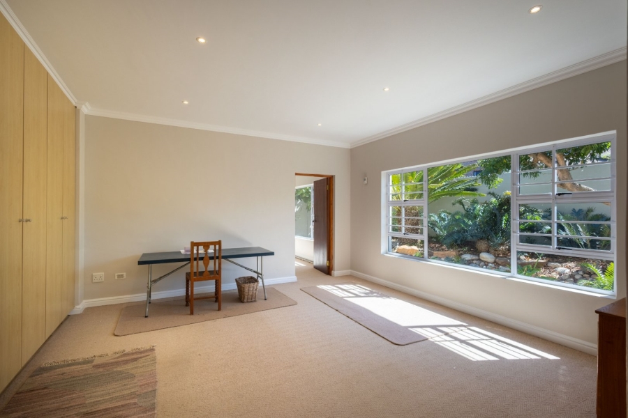 6 Bedroom Property for Sale in Cutty Sark Western Cape